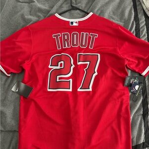 Mike trout jersey is new with tag